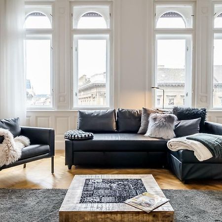 Bpr Luxe De Noir Et Blanc Apartment Budapeszt Zewnętrze zdjęcie